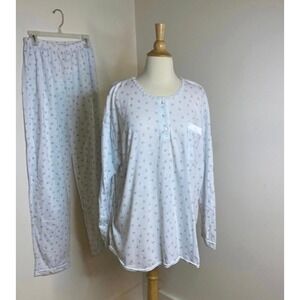 Secret Treasures Floral Pajama Set